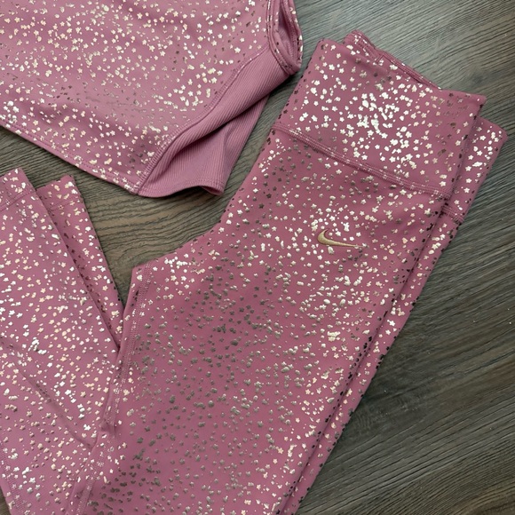 Nike Girls Pink Matching Leggings and Top Set Size M Pink & Gold - Picture 4 of 5